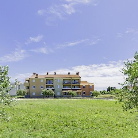 Apartments Monte Rosso Savudrija Exterior photo