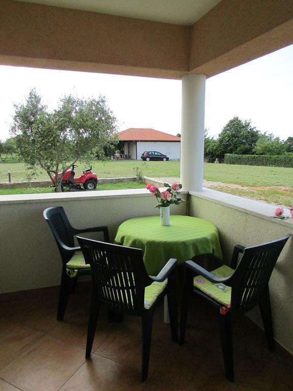 Apartments Monte Rosso Savudrija Exterior photo